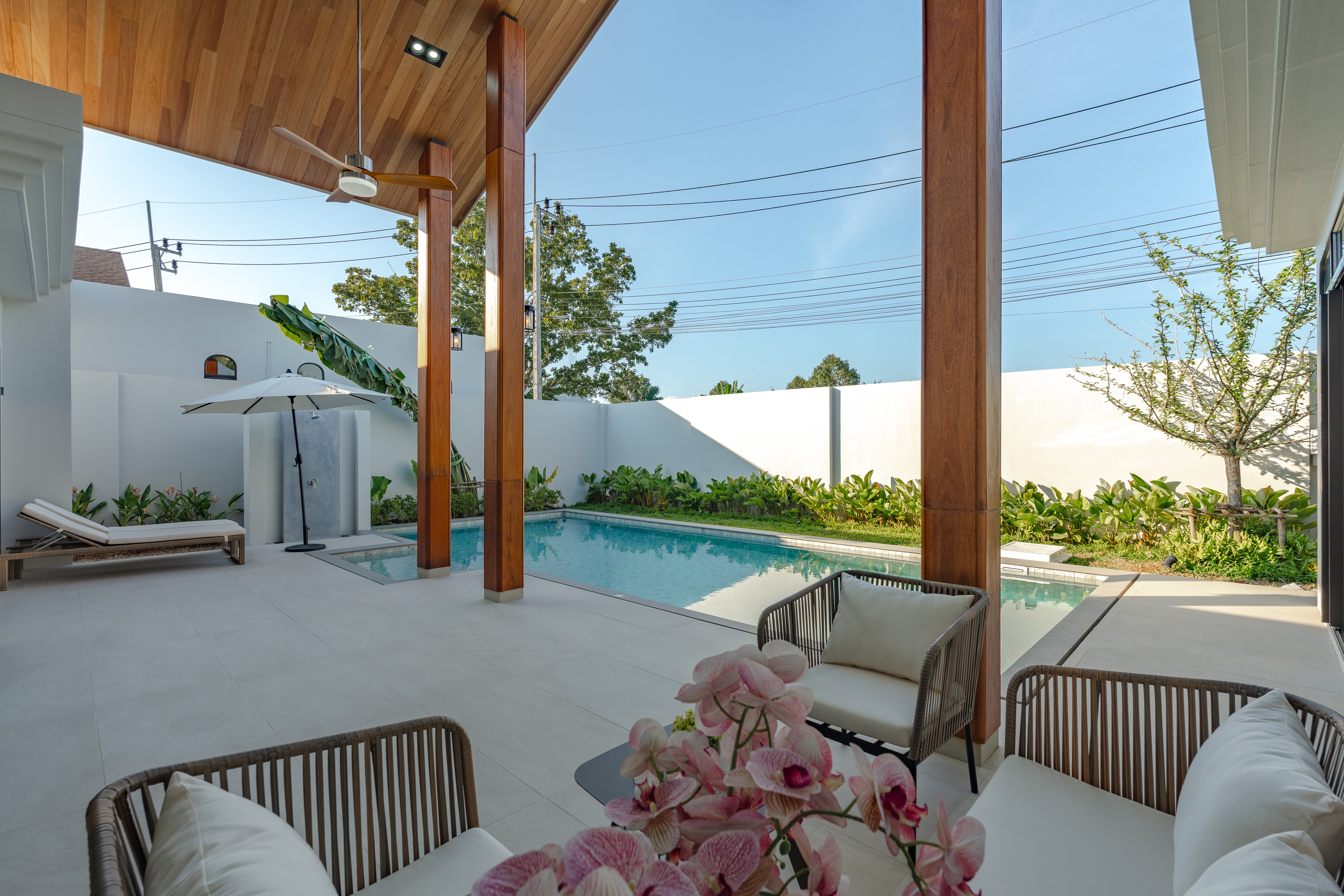 Rungtiva Private Pool Villas 8